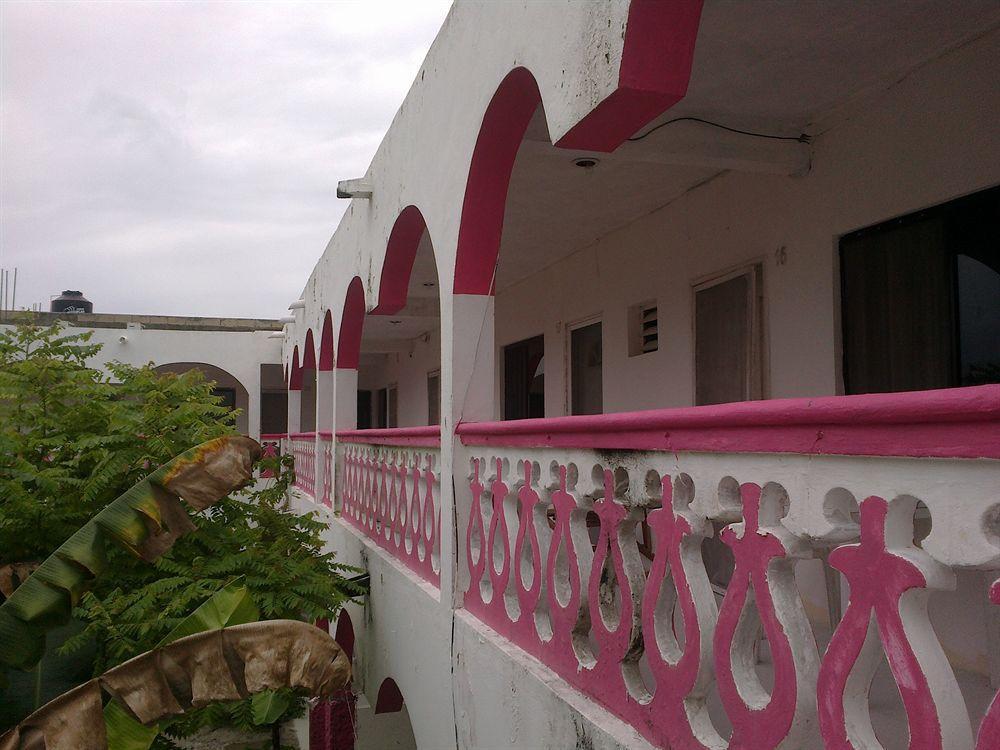 Hotel Los Arcos Holbox Екстериор снимка