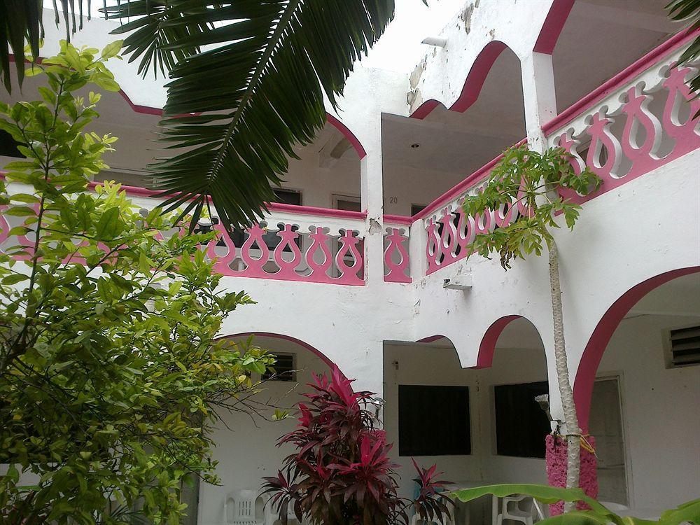 Hotel Los Arcos Holbox Екстериор снимка