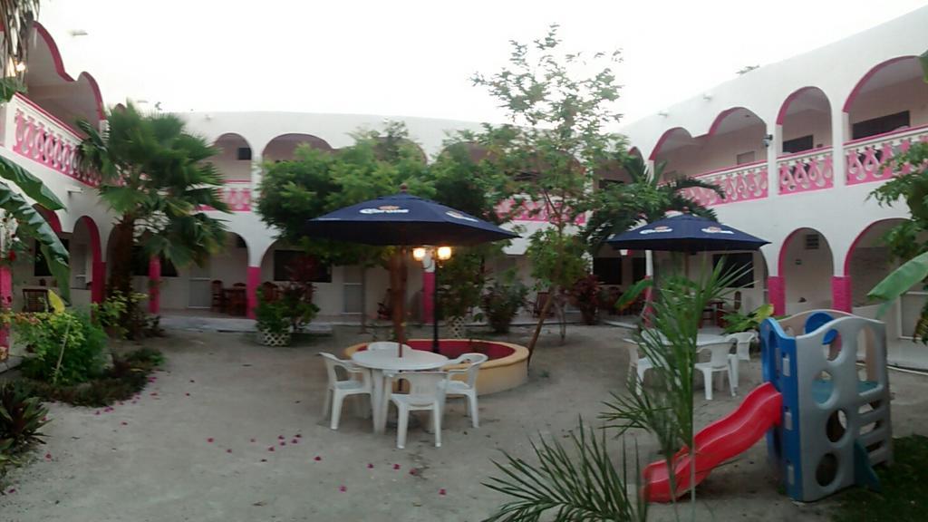 Hotel Los Arcos Holbox Екстериор снимка