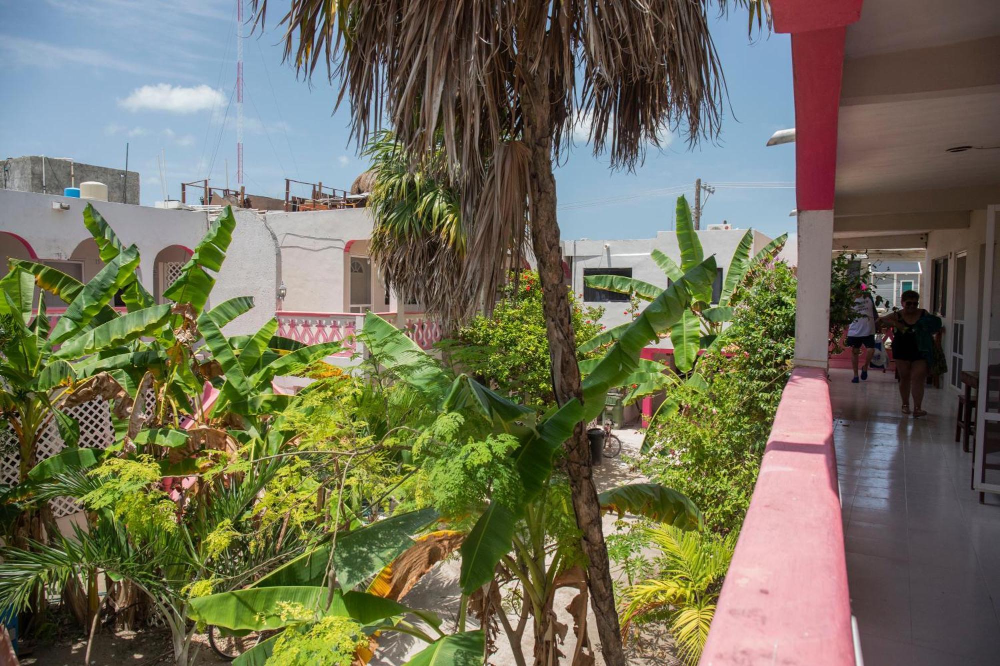 Hotel Los Arcos Holbox Екстериор снимка