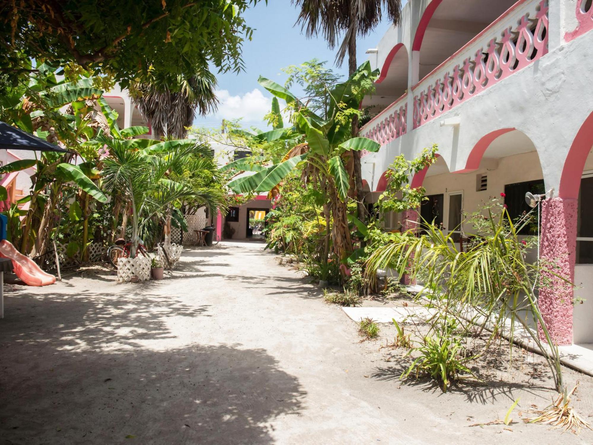Hotel Los Arcos Holbox Екстериор снимка