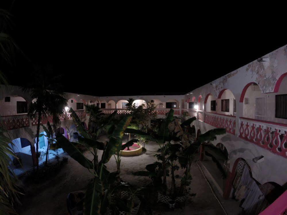 Hotel Los Arcos Holbox Екстериор снимка