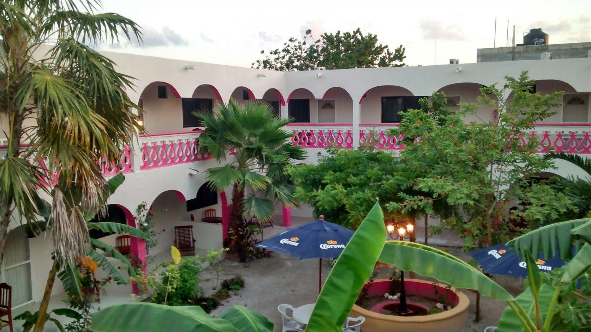 Hotel Los Arcos Holbox Екстериор снимка