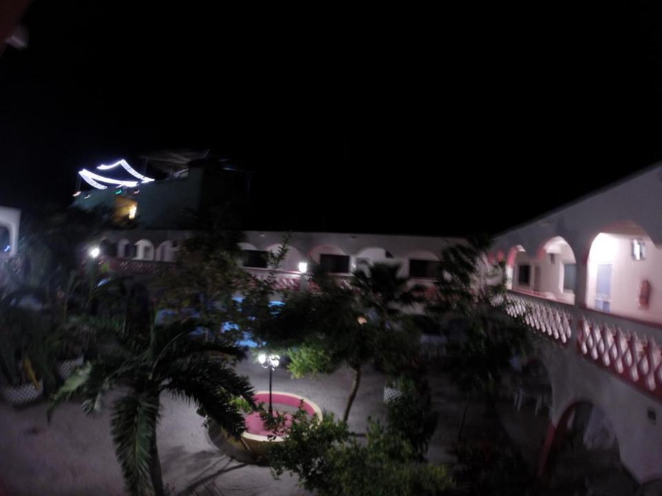 Hotel Los Arcos Holbox Екстериор снимка